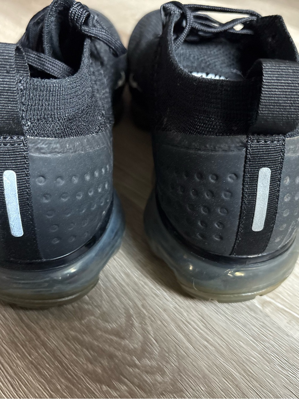 Nike VaporMax Flyknit Men's Sneakers Black - Picture 6 of 6